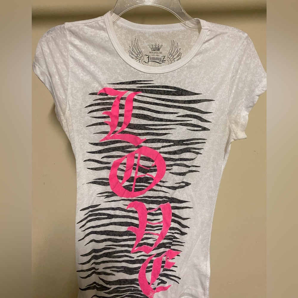 Love neon T-shirt